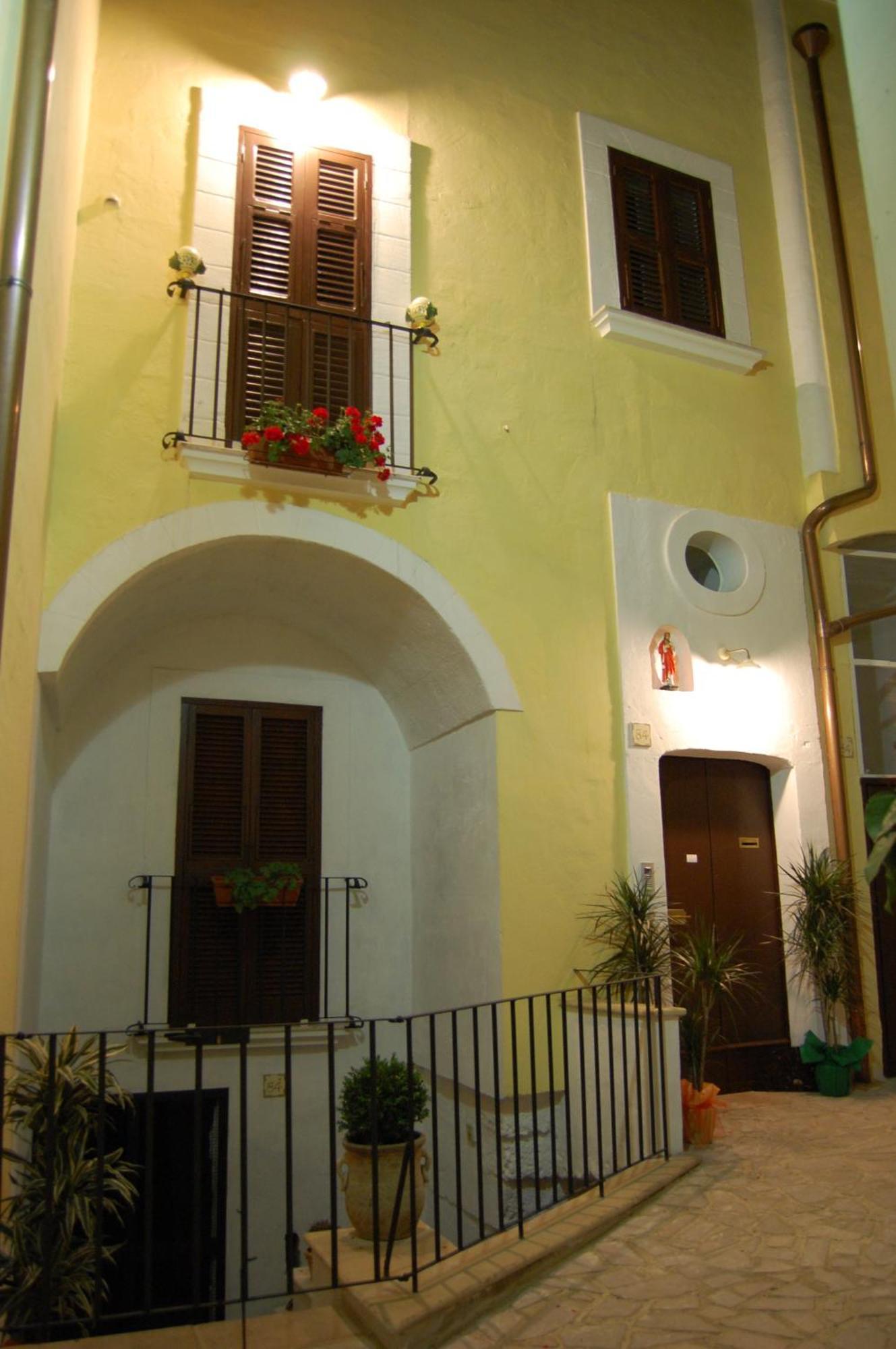 Bed and Breakfast Casa Camilla Massafra Exterior foto